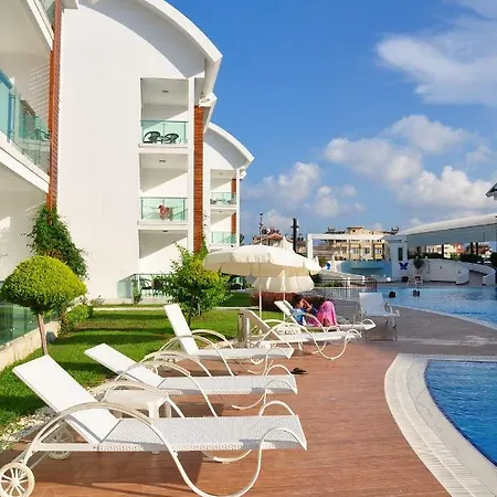 Gardenia Apartment Side