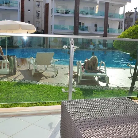 Gardenia Apartment *
